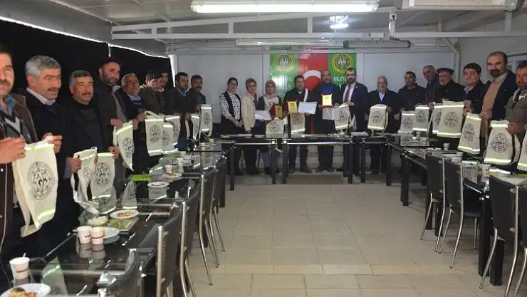 Malatya'da kursu başarıyla tamamlayan 20 çoban sertifika aldı