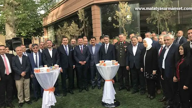 Malatya'da resmi bayramlaşma töreni