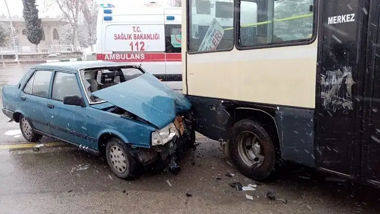 Malatya'da trafik kazası: 3 yaralı