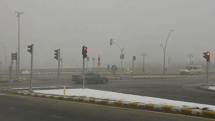 Malatya'da yoğun sis etkili oldu