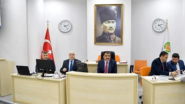 Malatya'dan Bakan Kasapoğlu'na fahri hemşehrilik beratı