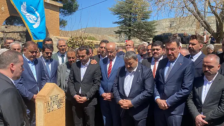 Malatya Şehit Başkanı Hamido'yu Dualarla Yâd Etti
