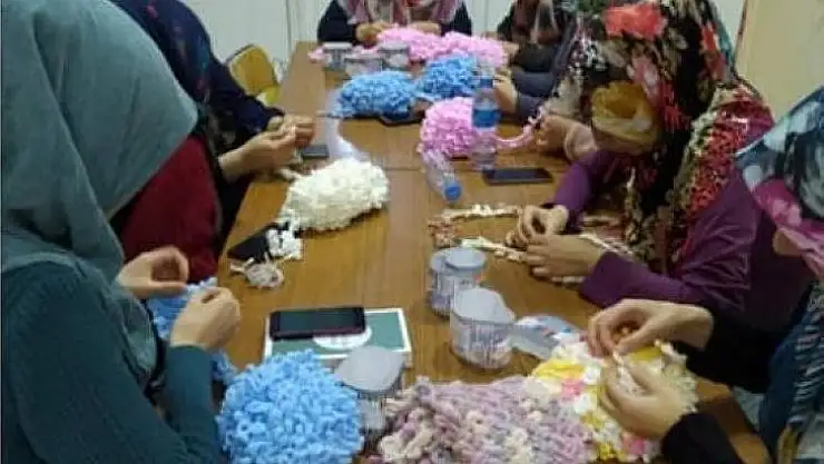 Malatyalı iyilikseverler yüreklere ilmek ilmek dokunacak