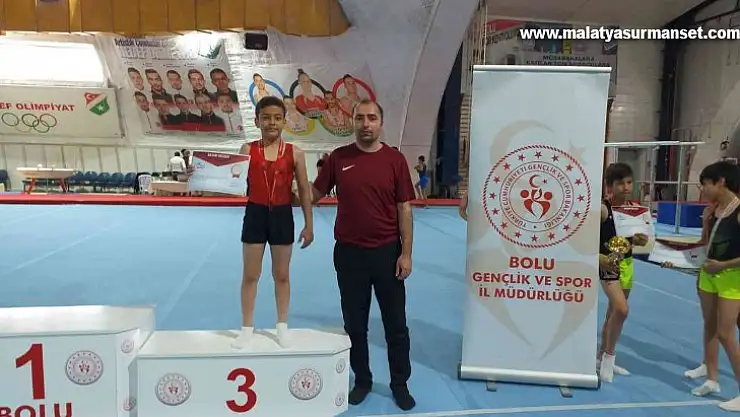 Malatyalı sporcunun derece sevinci