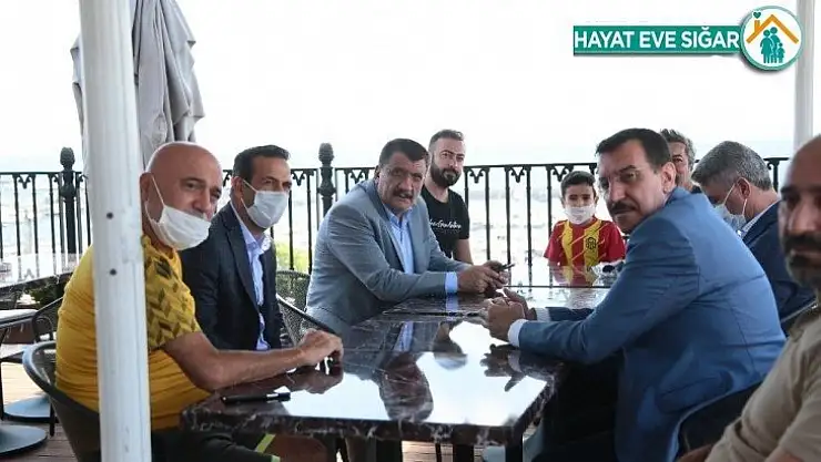 Malatyalılar'dan Yeni Malatyaspor'a tam destek