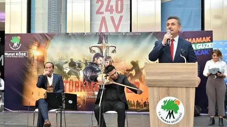 Mamak Belediyesi bin çocuğu sinemaya götürdü