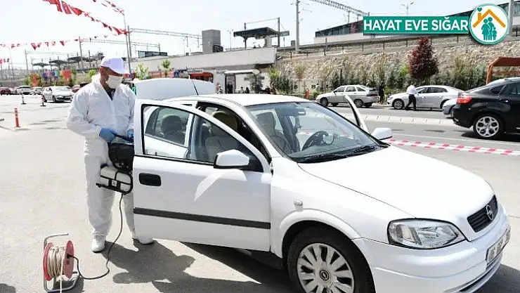 Mamak Belediyesinden araçlar için dezenfekte istasyonu