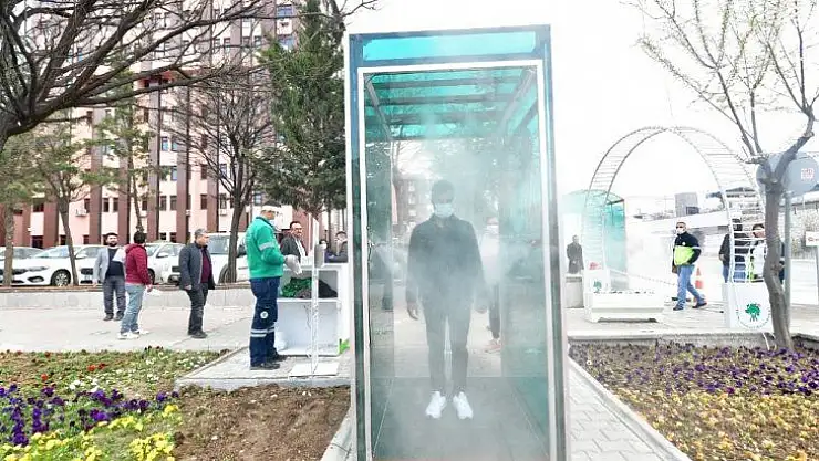 Mamak'ta yaya dezenfekte tüneli kuruldu