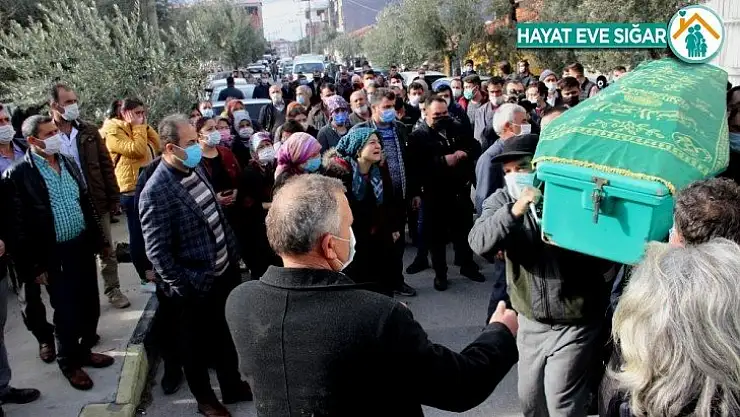 Manisa'da öldürülen 4 arkadaş toprağa verildi