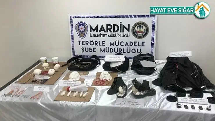 Mardin'de spor çantasına gizlenmiş patlayıcı madde ve bomba ele geçirildi