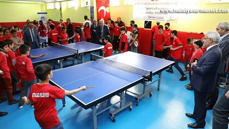 Masa Tenisi Günü Battalgazi'de özel turnuva ile kutlandı