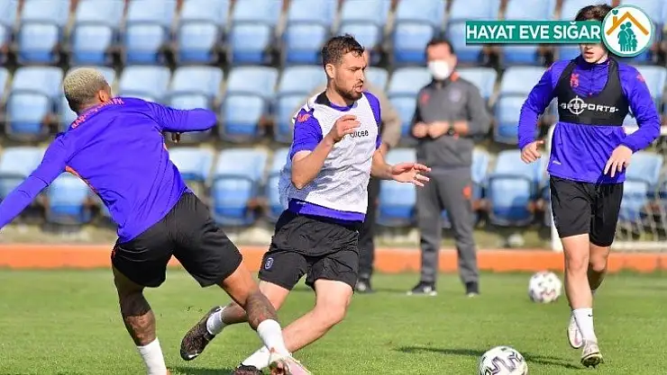 Medipol Başakşehir, Antalyaspor hazırlıklarını sürdürdü