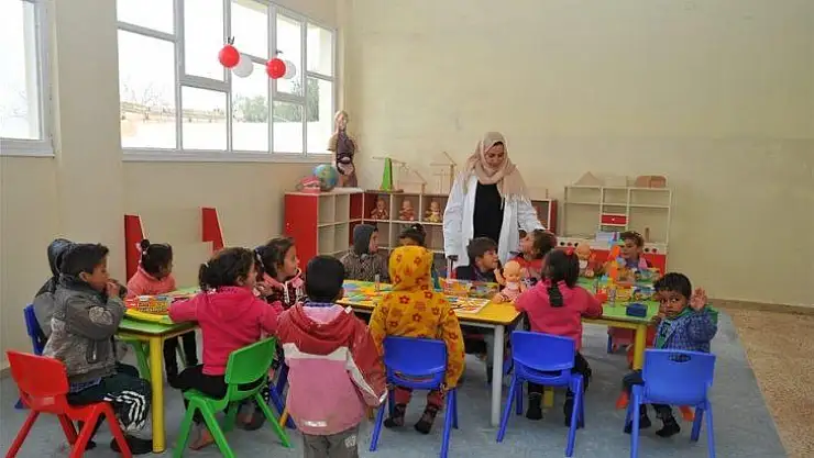Mehmetçiğin onardığı okulda eğitim öğretim başladı