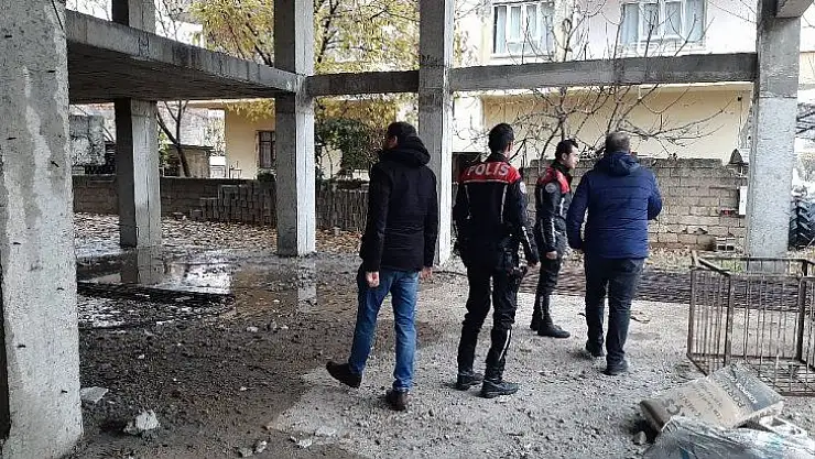 Merdiven demiri hırsızlarına suçüstü