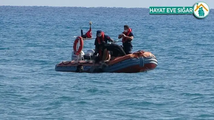 Mersin'de denizde kadın cesedi bulundu