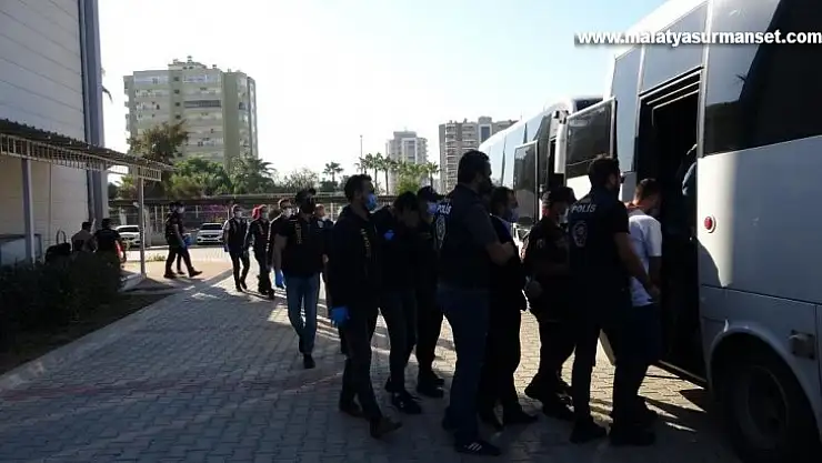 Mersin'deki dolandırıcılık operasyonunda 2 tutuklama