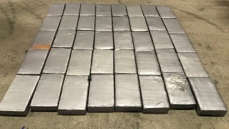 Mersin Limanı'ndaki bir gemide 47 kilo 800 gram kokain ele geçirildi