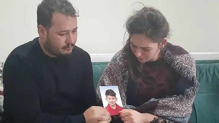 Mert'in anne ve babası: 'Ciğerimiz yanıyor, bir gün değil her gün ölüyoruz'