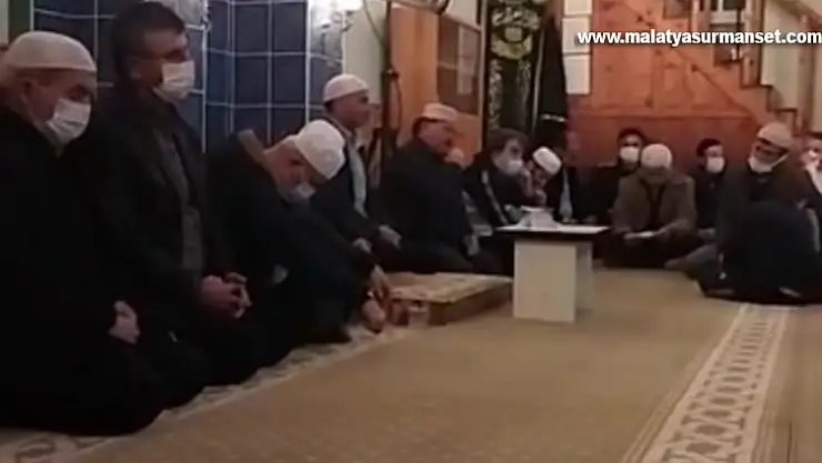 Mevlitten dönen aile kaza yaptı: 1 ölü, 2 yaralı