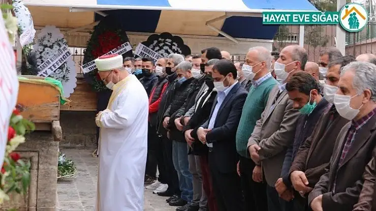 MHK Başkanı Tatlı'nın annesi son yolculuğa uğurlandı