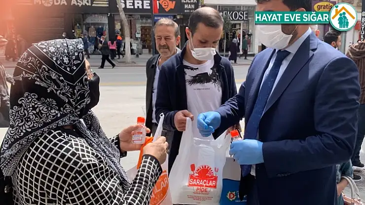 MHP Malatya İl Başkanlığından  Dezenfektan ve Maske Dağıtımı