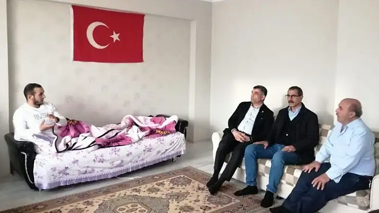 Milletvekili Erol, İdlib gazisi Yüce'yi ziyaret etti