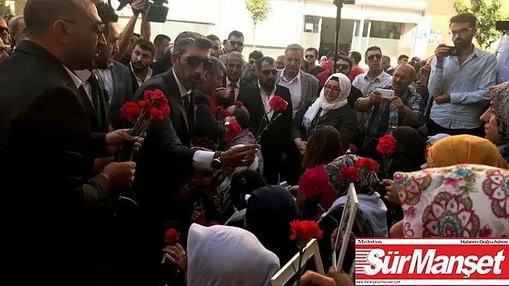 Milli Beka Hareketi'nden Diyarbakır'daki annelerine tam destek