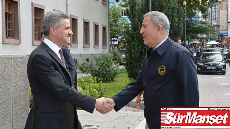 Milli Savunma Bakanı Akar'dan Malatya Valisi Baruş'a ziyaret