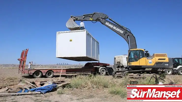 Mogan Gölü'nde kaçak yapılar yıkıldı