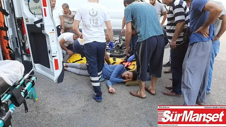 Motosiklet ile minibüs çarpıştı: 1 yaralı