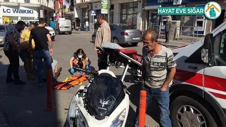 Motosiklet otomobil ile çarpıştı: 1 yaralı