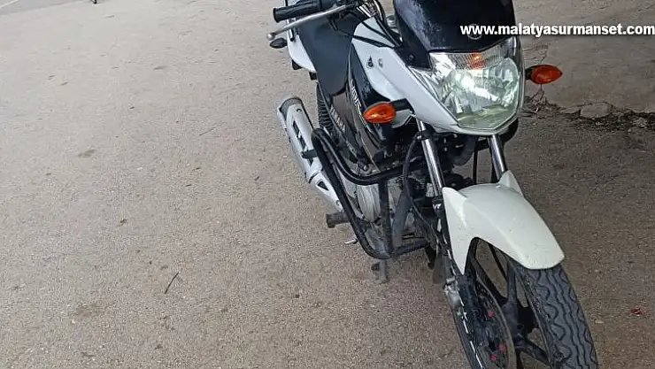 Motosikletleri aynı yöntemle çalıp kayıplara karışıyor