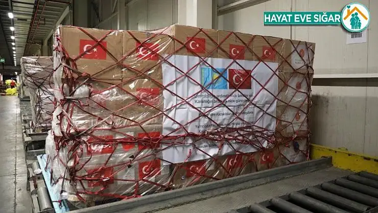 MSB: 'Covid-19 ile mücadelede kullanılacak olan tıbbi yardım malzemeleri Kazakistan'a gönderildi'