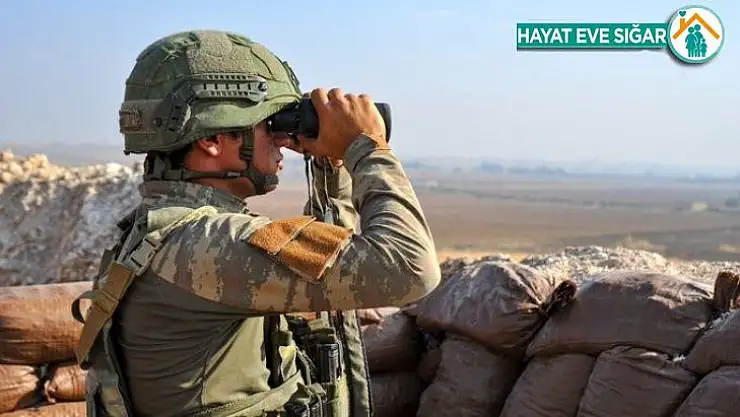 MSB: 'Fırat Kalkanı bölgesine taciz atışı yapan 4 PKK/YPG'li terörist ile Zeytin Dalı bölgesine saldırı hazırlığında olan 4 PKK/YPG'li teröristi etkisiz hale getirdi.'