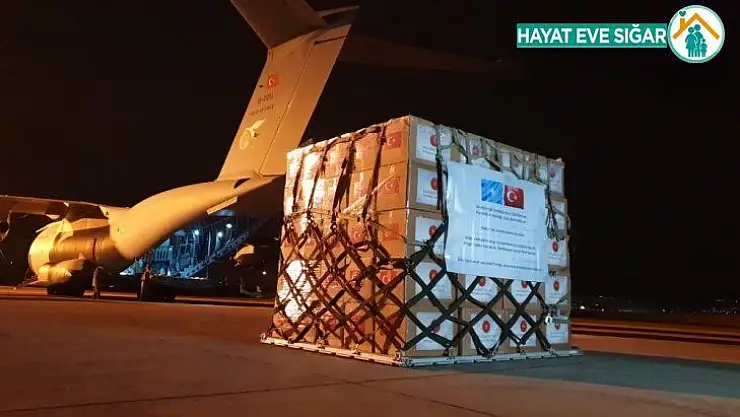 MSB: 'TSK'ya ait uçak tıbbi yardımlarıyla birlikte Somali'ye hareket etti'