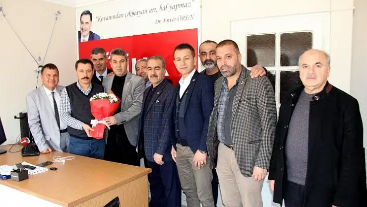 Muhtarlar 10 Ocak'ta gazetecileri unutmadı