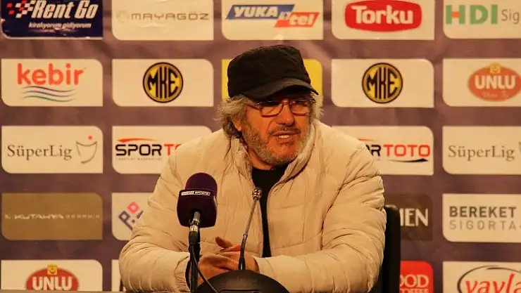 Mustafa Reşit Akçay: 'Asla teslim olmamalıyız'