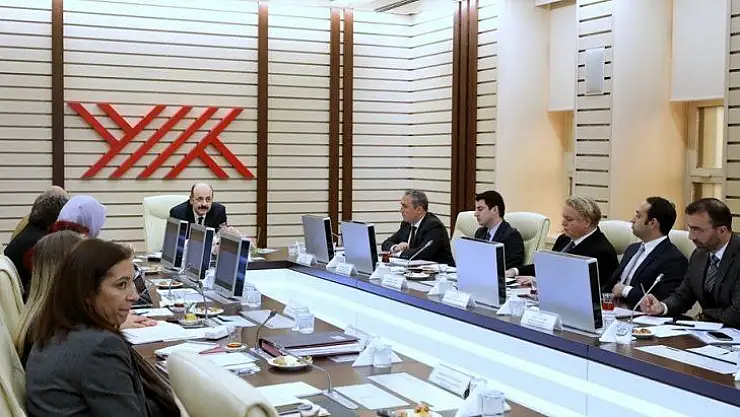 MYO'larda iş yeri eğitimi alan engelli ve kız öğrencilerin durumları ele alındı