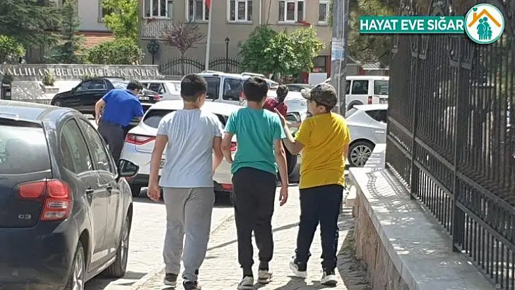 Nallıhan'da 14 yaş altı çocuklar uzun zaman sonra dışarı çıktı