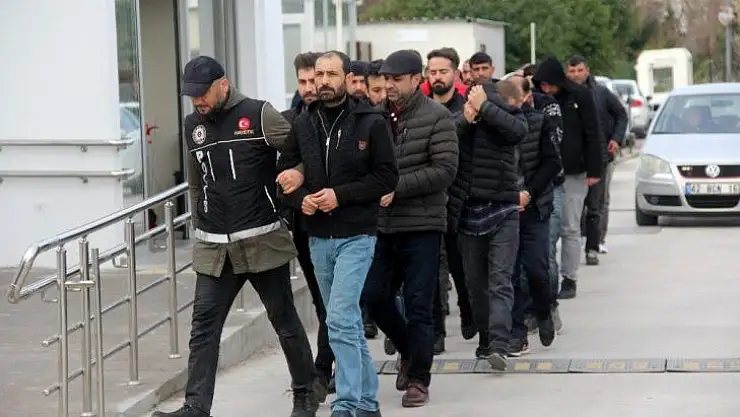 Narkotik operasyonunda gözaltına alınanlar adliyeye sevk edildi