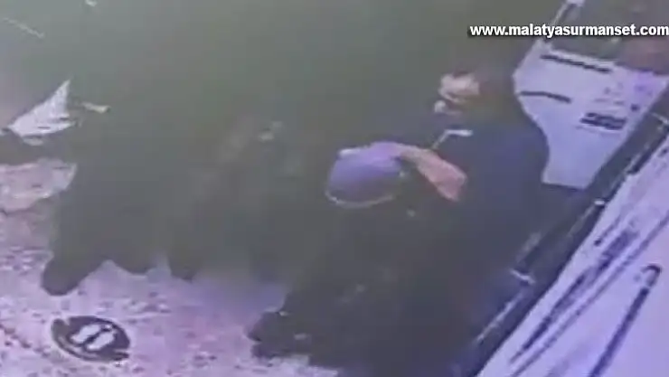 Nefes borusu tıkanan öğrenciyi okul müdürünün manevrası kurtardı
