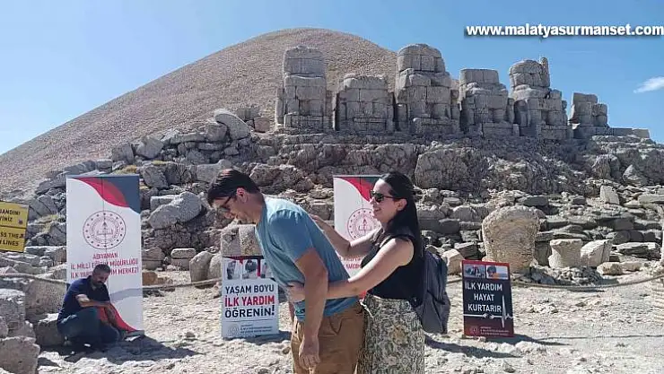 Nemrut Dağı zirvesinde turistlere ilk yardım eğitimi verildi