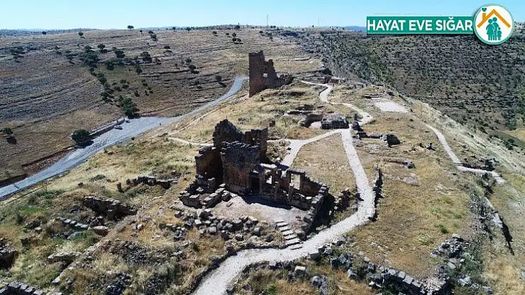Normalleşme başladı, Zerzevan Kalesi kapılarını ziyaretçilerine açtı