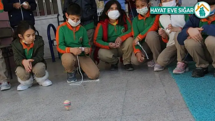 Normalleşmeyle birlikte çocuklar oyun özlemi