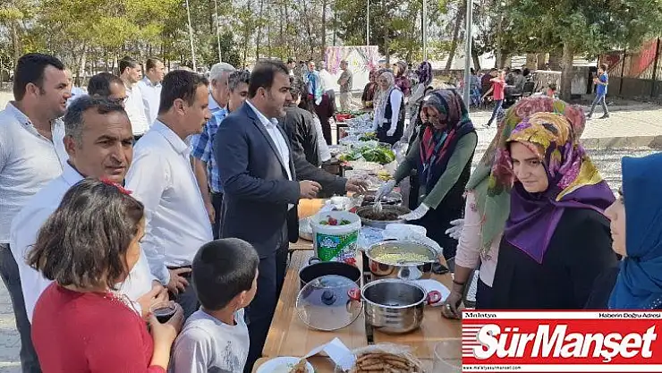 Öğrenciler okulları yararına kermes düzenledi