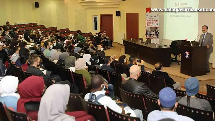 Öğrenciler oryantasyon programında bir araya geldi