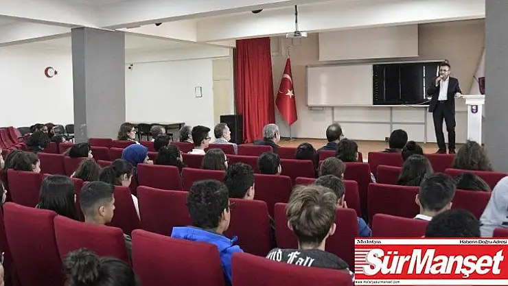 Öğrenciler yazarlarla buluştu