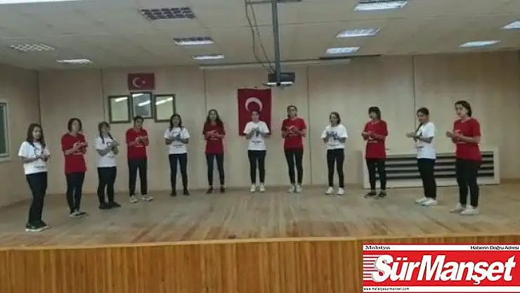 Öğrencilerden askerlere destek klipi