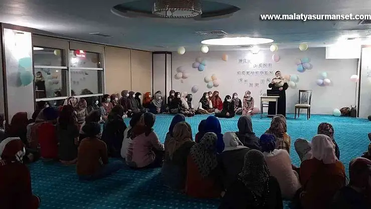 Öğrencilere Mevlid Kandili programı