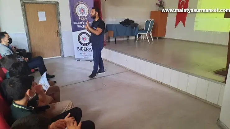 Öğrencilere siber güvenlik eğitimi
